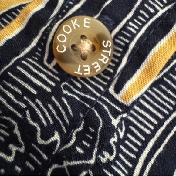 Cooke Street Honolulu Short Sleeve Surfboard Print Hawaiian Shirt Size XL - Picture 9 of 11